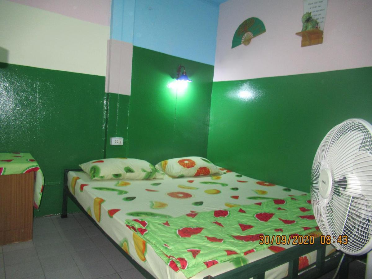 Jay Guesthouse And Restaurant (Adults Only) Τσιάνγκ Μάι Εξωτερικό φωτογραφία